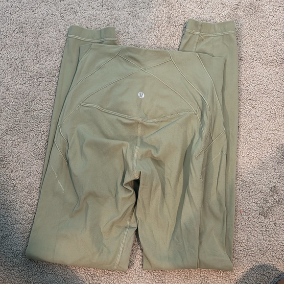 Lululemon align leggings - Picture 3 of 3